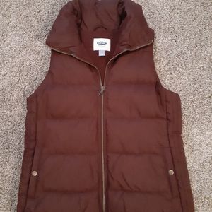 Old navy puffer vest